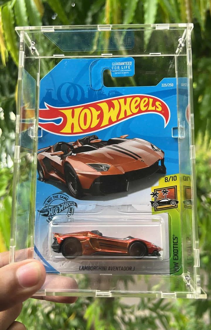 Carded Hot Wheels Lamborghini in a card case